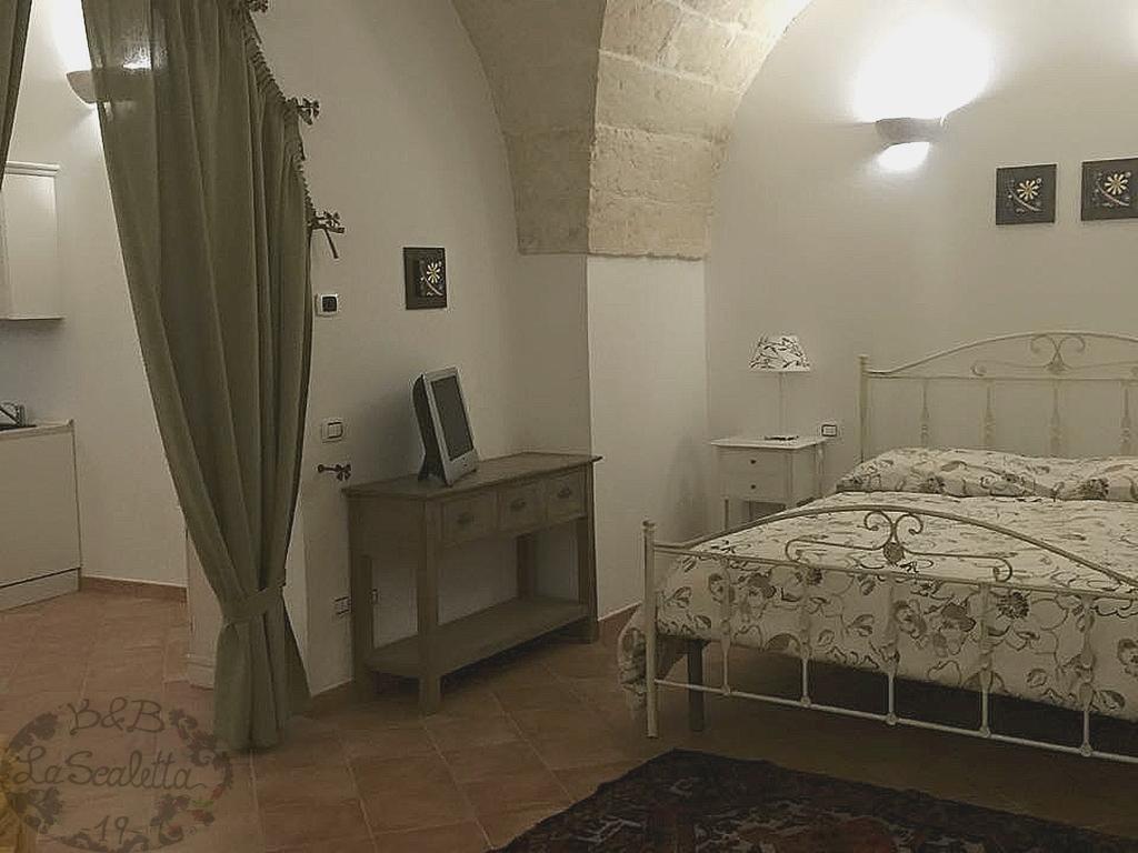 La Scaletta 19 Hotel Crispiano Luaran gambar